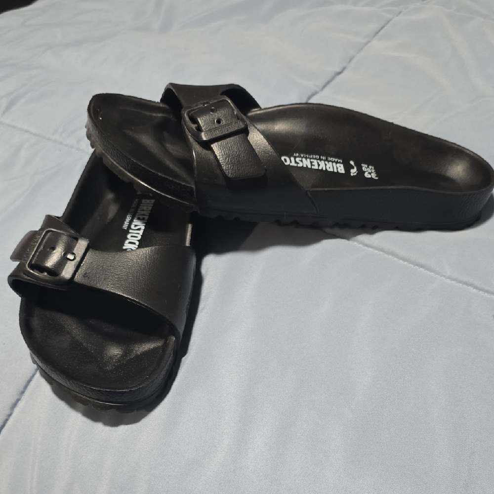 Birkenstock Black Single-Buckle EVA Slide Sandal - Women's